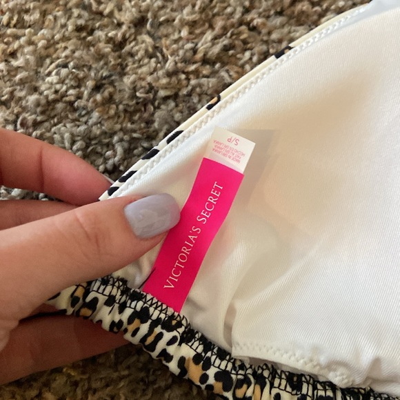 Cheetah Bikini Top - Picture 4 of 4